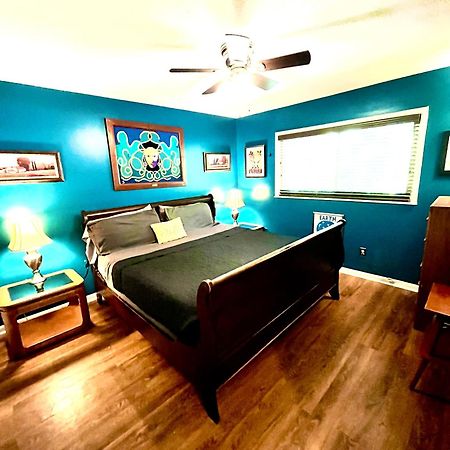 Family Friendly Downtown Home - Private Yard & Grill - Location, Location, Location! Athens Buitenkant foto